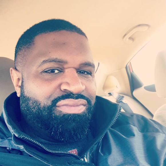 Meet your Posher, Mark - Picture 1 of 1